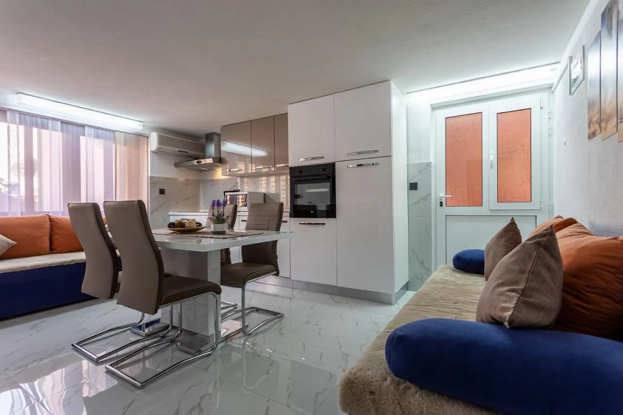 Appartement Villa Beganovic Krk Town Kroatië