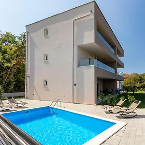 Neda Appartement